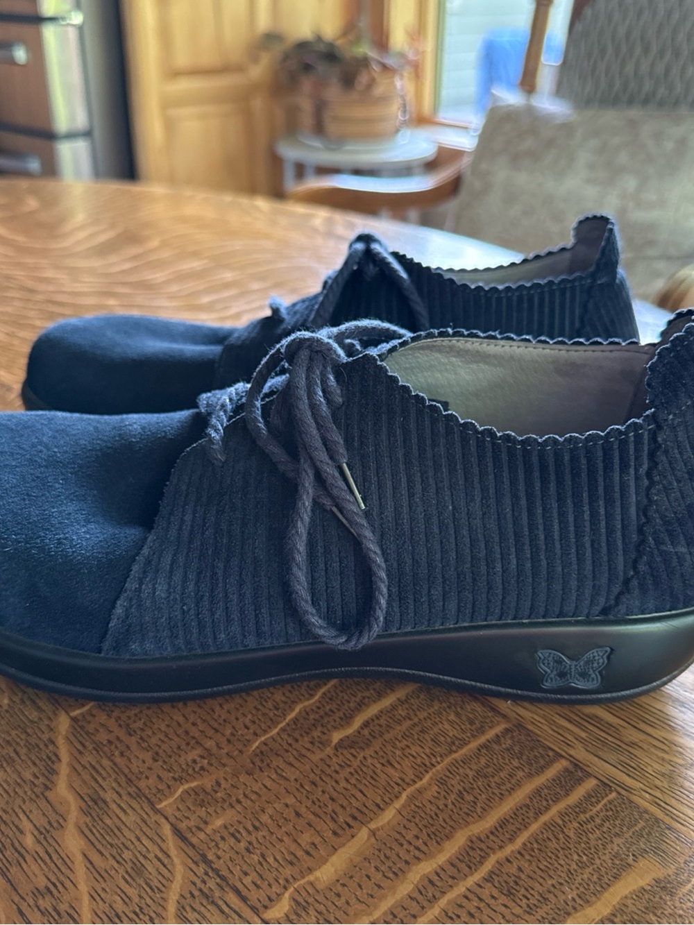 Alegria Navy Corduroy & Suede Lace-Up Pyper Oxford EU 41 US 10.5-11 - Picture 1 of 14